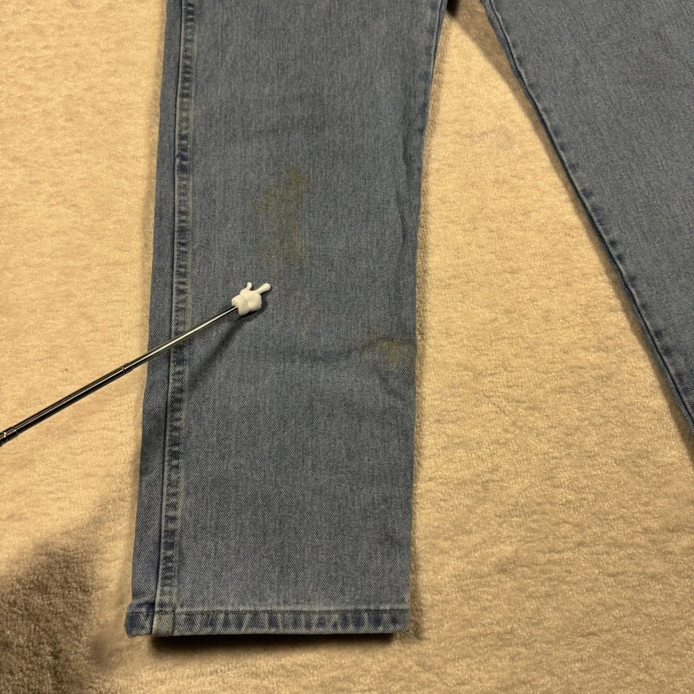 Wrangler Rugged Wear Mens Light Wash Straight Leg Denim Jeans Size 32 x 30‎